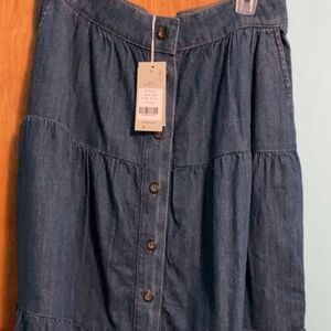 Boden tiered denim skirt size 8R NWT’s
